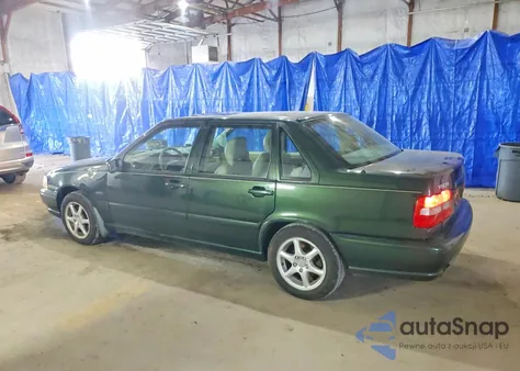 1998 Volvo S70 Glt z USA, uszkodzony, nr VIN YV1LS5671W2507666